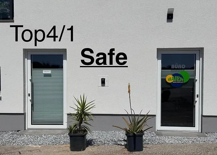 Апартаменты Bergland 4-1 *